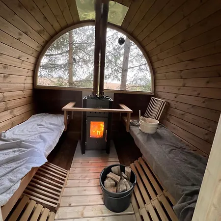 Mirow-laerz- Ruhe Pur- Wald&see - Sauna-haus Mit Grundstueck 펜션 *