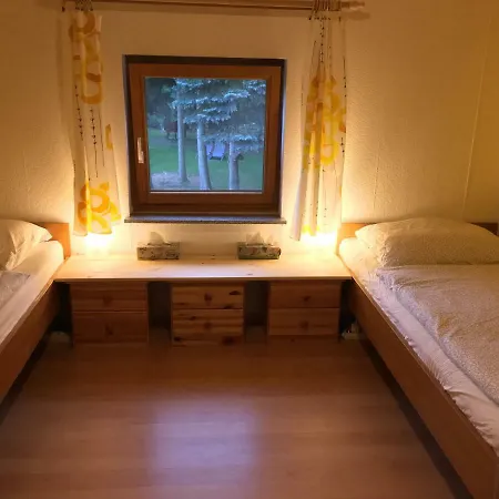 Mirow-lärz- Ruhe Pur- Wald&see - Haus Mit Grundstück&wald *