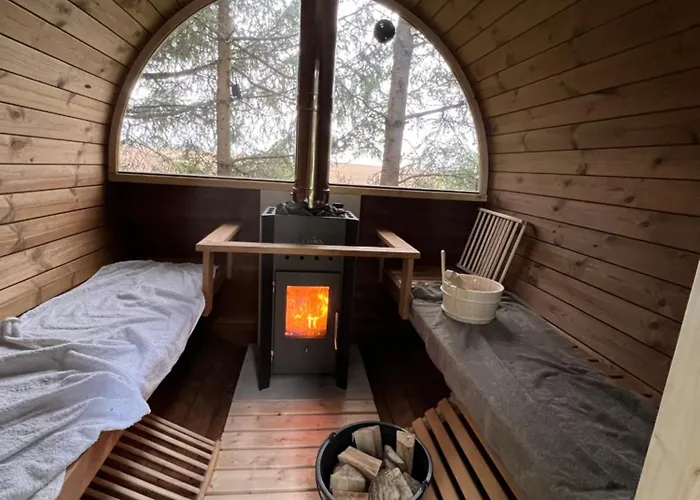 Mirow-laerz- Ruhe Pur- Wald&see - Sauna-haus Mit Grundstueck Feriehus *